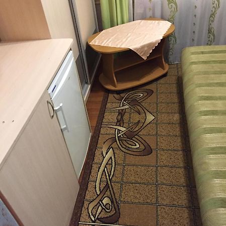 Мини-Квартира Smart-2 Mc-Donald'S Іванни Блажкевич-2 Ternopil Bagian luar foto