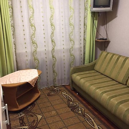 Мини-Квартира Smart-2 Mc-Donald'S Іванни Блажкевич-2 Ternopil Bagian luar foto